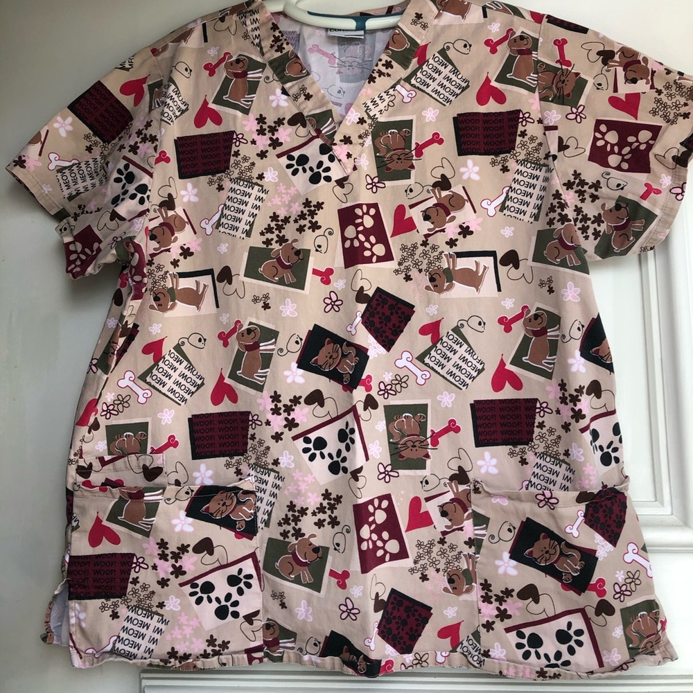 Scrub Top pure comfort Dog & Cat print